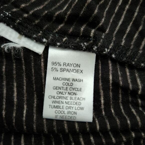 Ann Taylor Loft Striped Pull On Knit Mini Skirt - Picture 3 of 4